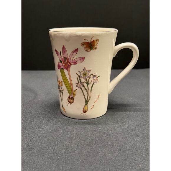 Vintage Royal Sutherland HM Fine Bone China Cup – Botanical & Butterflies - Picture 2 of 10